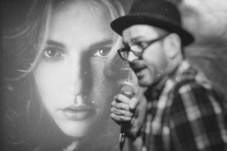 Settimio Benedusi a Genova 2 A Genova è iniziata La Settimanale di Fotografia. Quattro dialoghi con autori, ogni mercoledì di maggio. Partendo dall’incontro con Settimio Benedusi