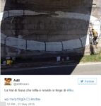 Un tweet sullazione di Blu a Chiomonte 2 La guerra dei No Tav in Val di Susa. Nuovo murale di Blu: solidarietà ai dissidenti condannati per l’assalto al cantiere di Chiomonte