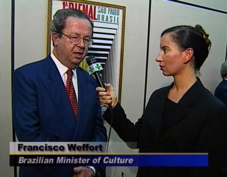 Andrea Fraser, Reporting from São Paulo, I'm from the United States, 1998 - Courtesy the artist