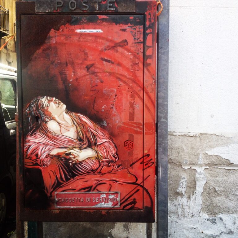 C215 a Palermo 4 C215 sulle tracce di Caravaggio. La denuncia di uno street artist: Palermo, città indifferente