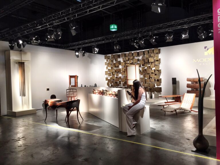 Design Miami Basel 2015 04 Basel Updates: immagini da Design MiamiBasel, fiera che doppia la boa del decennale fra glamour, luci soffuse e tanto lusso