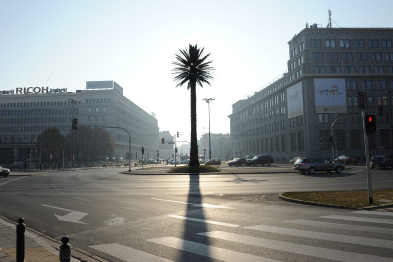 Joanna Rajkowska, Greetings from Jerusalem Avenue, Varsavia, 2012