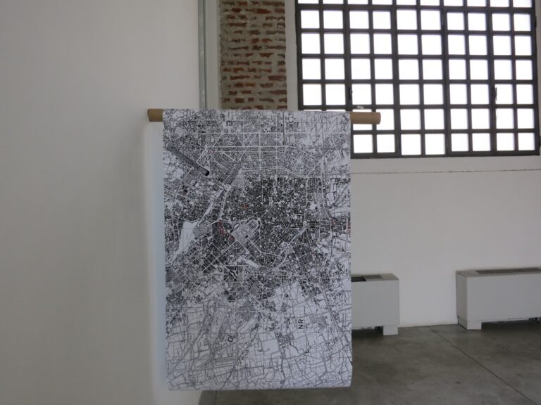 Kapwani Kiwanga - Mediated measures – veduta della mostra presso Viafarini, Milano 2015