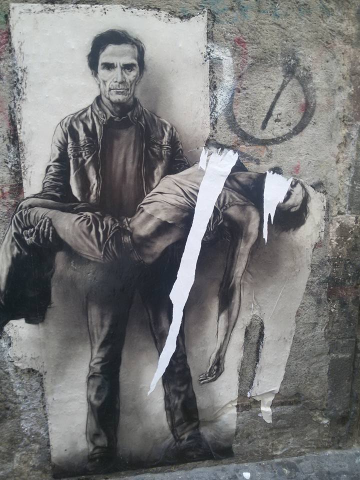 La Pietà di Pasolini di Pignon vandalizzata a Napoli Street Art. Tra riqualificazione e vandalismo