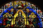 La vetrata di Santa Maria del Fiore restaurata 1 L’occhio Santa Maria del Fiore. Ecco le immagini della monumentale vetrata di Lorenzo Ghiberti nella Cattedrale di Firenze, esposta nel Battistero dopo il restauro