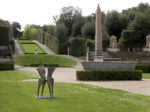 Lynn Chadwick Due figure danzanti 1956 Bronzo 184 x 110 x 69 cm Lynn Chadwick a Boboli e Villa Bardini. Un grande scultore del ‘900 tra i giardini di Firenze