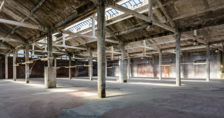 Matteo Marangoni – Quiet Before the Storm - veduta dell'installazione presso Nova Cantieri Creativi, Santo Stefano di Magra 2015 - photo Luca Lupi