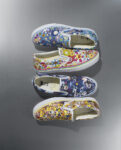 Takashi Murakami for Vans 2 Takashi Murakami fa le scarpe a Vans. Ecco la nuova collezione disegnata dall'artista giapponese per la popolare griffe USA: ci sono anche skate e t-shirt d'autore