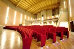 Teatro Auditorium Leo de Berardinis A Vallo della Lucania il primo teatro dedicato a Leo de Berardinis. Un progetto sostenuto sul web, da decine di artisti ed intellettuali