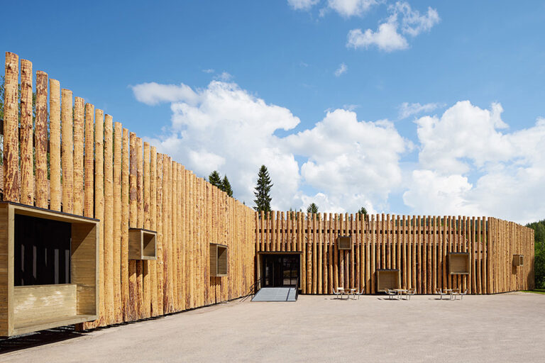 Bornstein Lyckefors Finnskogscentrum 6 Come costruire un museo dedicato a un popolo che non sta mai fermo? Unendo tecnologia e storia. Come hanno fatto in Finlandia gli architetti Bornstein Lyckefors