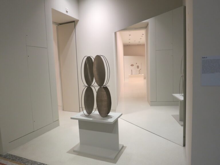 Fausto Melotti Nouveau Musèe National de Monaco 13 Immagini dalla grande mostra dedicata a Fausto Melotti al Nouveau Musèe National de Monaco. Scultore, ceramista, decoratore e... giornalista