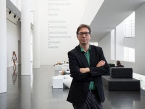 Ferran Barenblit è il nuovo direttore del MACBA di Barcellona. Il critico argentino, erede di Bartolomeu Mari, torna in Catalogna dopo aver diretto a Madrid il Centro de Arte Dos de Mayo