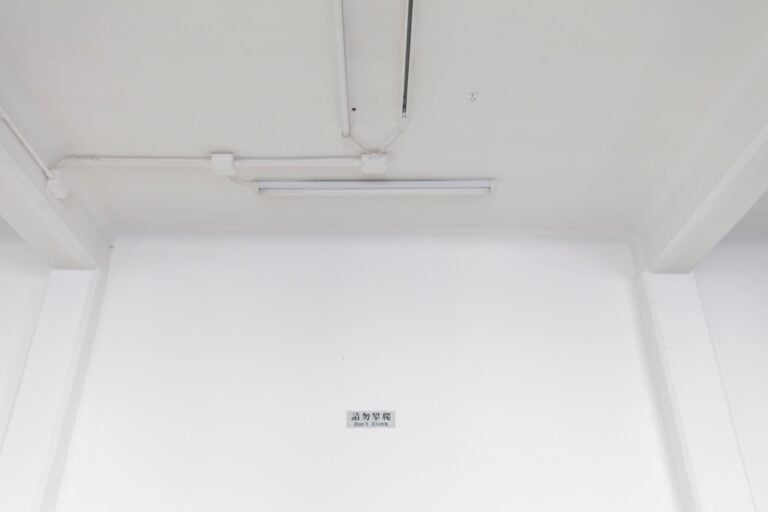 Lorenzo Senni – AAT + PERSONA II - veduta della mostra presso Marsèlleria, Milano 2015 - photo Flavio Pescatori