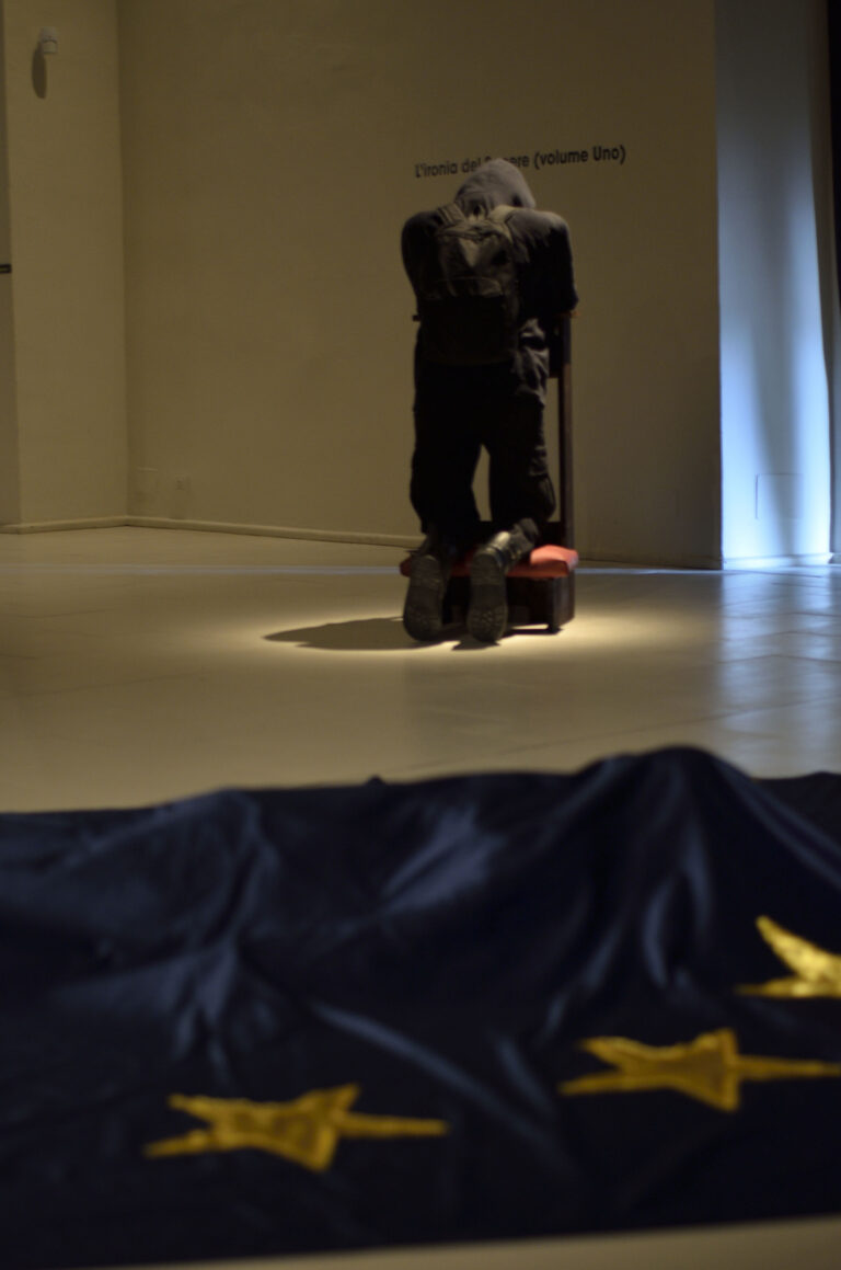 Matteo Peretti, Fede Incontrollabile e Flag, 2015 - Palazzo Collicola, Spoleto 2015