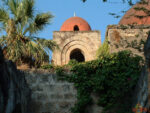 Palermo San Giovanni degli Eremiti L’ottava meraviglia di Sicilia. Un nuovo sito UNESCO sull’isola: il circuito arabo-normanno di Palermo è patrimonio dell’umanità. Stop a incuria e degrado?