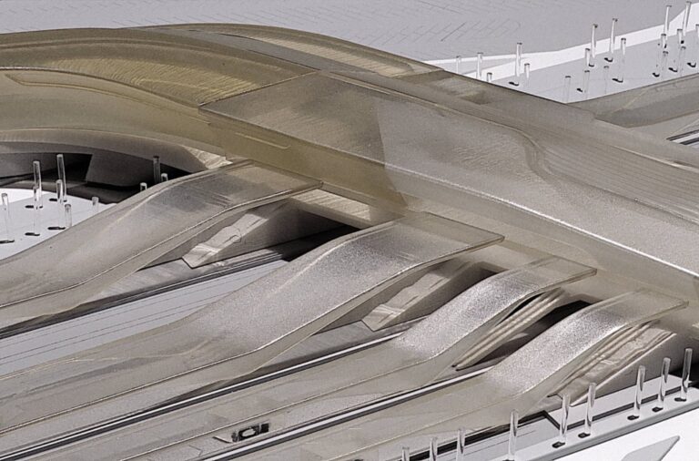 Rendering della stazione della Tav di Afragola Zaha Hadid Architects Napoli avrà la sua stazione griffata Zaha Hadid. Ripartono i lavori per lo scalo ferroviario dell'alta velocità di Afragola, fermi da anni: apertura nel 2017