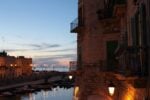 StrArte Giovinazzo 1 Vacanze creative in Puglia. La pietra incontra i materiali da riciclo, tra arte e territorio: al via nel borgo antico di Giovinazzo la rassegna multidisciplinare StrArte 2015