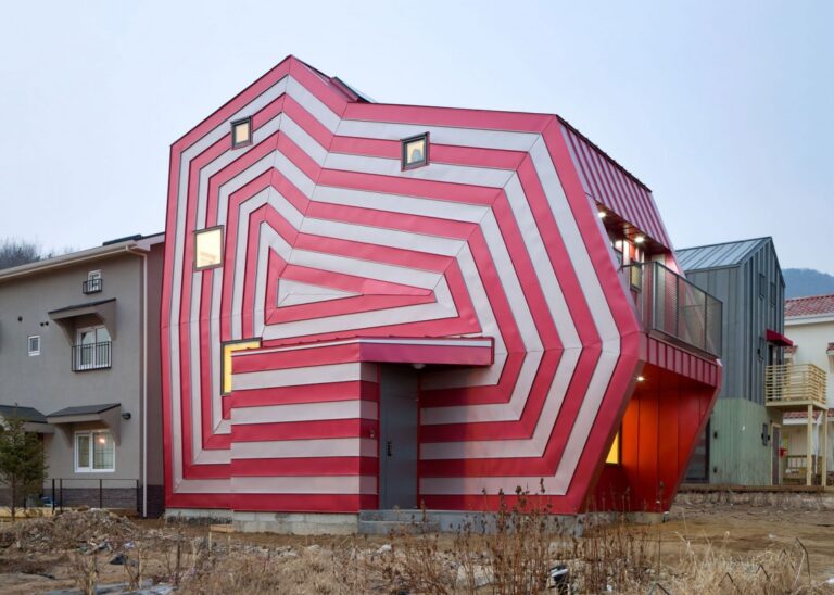 Studio Moonbalsso, Lollipop House, 2012