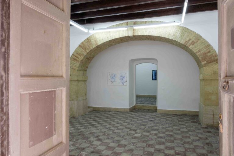 macca foto Stefano Oliverio. jpg Arte dell’America Latina, in Sardegna. Apre a Cagliari la nuova galleria Macca: ecco le immagini dall'opening della personale di Diego Singh