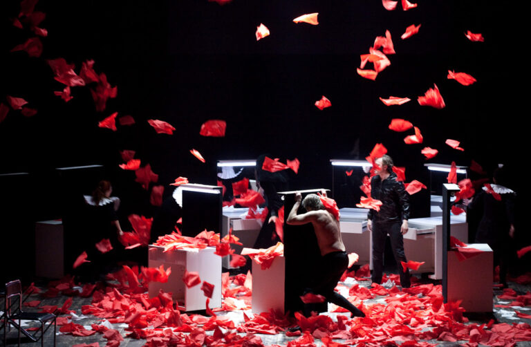 43. Festival Internazionale del Teatro - Oskaras Korsunovas, Hamlet