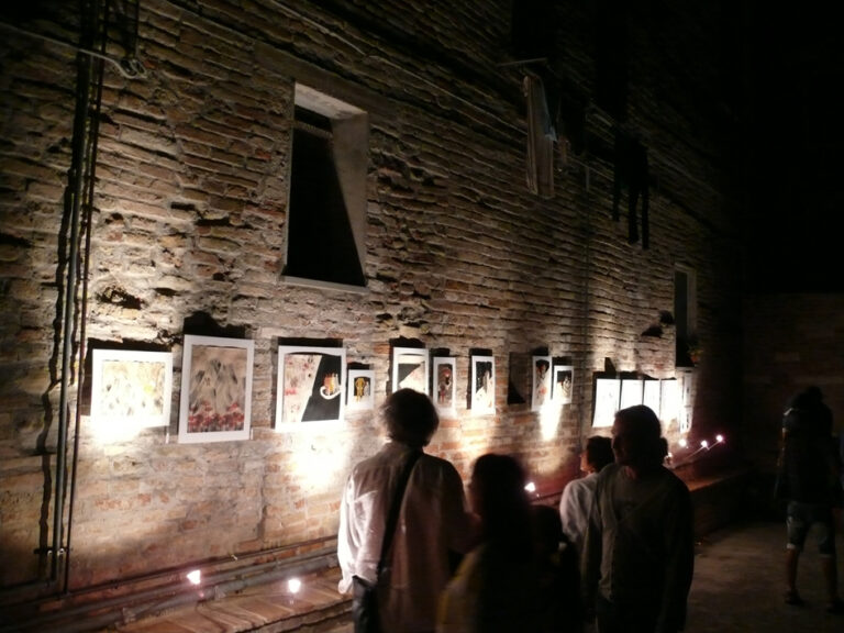 Festival Nottenera 2015 Serra de’ Conti 06 Ancora una notte bianca? No, nelle Marche c'è la Nottenera: a Serra de’ Conti si spengono le luci per riflettere tra linguaggi creativi, territorio e comunità. Ecco qualche foto