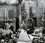 Frida Kahlo ne suo giardino Frida Kahlo al New York Botanical Garden. Una mostra ricostruisce il giardino e l’atelier della Casa Azzura. Dove Frida visse e morì