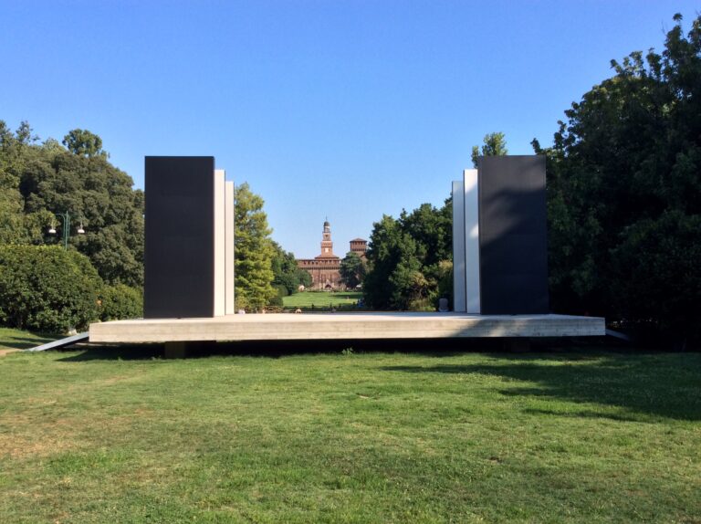 Il Teatro Continuo di Alberto Burri a Parco Sempione Burriana / 1. Viaggio in Italia sulle tracce di Alberto Burri. Dal Teatro Continuo a Milano all'Umbria, terra natale del grande artista