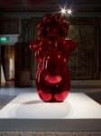 La Grande Madre (Koons) - veduta della mostra presso Palazzo Reale, Milano 2015 - photo Marco De Scalzi - Courtesy Fondazione Nicola Trussardi, Milano
