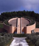 Mario Botta, Cantina Petra, Suvereto 2003 - photo Enrico Cano