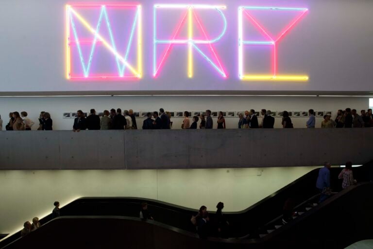 Maurizio Nannucci – Where To Start From - veduta della mostra presso il MAXXI, Roma 2015 - photo Musacchio & Ianniello