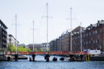 Olafur Eliasson Cirkelbroen 2015 Copenaghen Photo Søren Svendsen for Nordea fonden Olafur Eliasson, un’opera monumentale per Copenaghen. L’installazione a forma di ponte pedonale: arte pubblica per una città vivibile, ecologica, a misura d’uomo