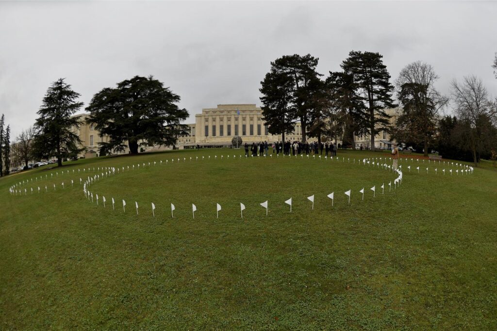 Un Terzo Paradiso per il compleanno dell’ONU. Per i 70 anni dell’organizzazione l’Italia dona una grande installazione di Michelangelo Pistoletto: ecco le immagini della preview