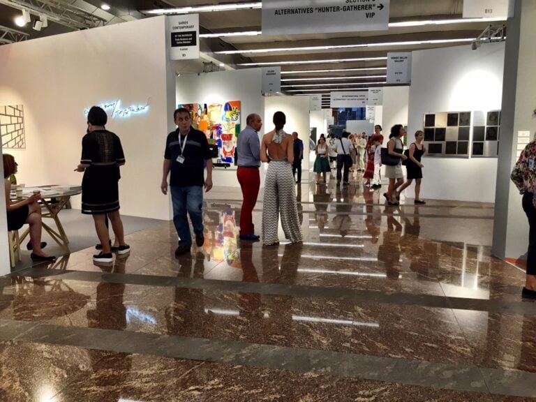 Art International 2015 Istanbul 19 Non solo Biennale di Istanbul. Sul Corno d'Oro c'è anche la fiera Art International, con tanta Italia fra gli stand: ecco le immagini dell'opening