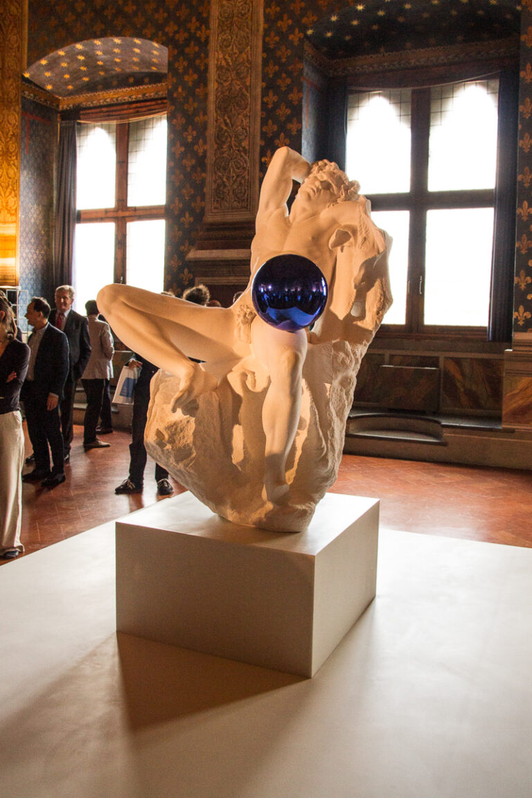 Jeff Koons a Firenze 09 Ecco le immagini dei trionfo di Jeff Koons a Firenze. Festa grande a Palazzo Corsini: e il sindaco gli consegna le chiavi della città