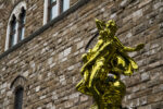 Jeff Koons a Firenze 14 Ecco le immagini dei trionfo di Jeff Koons a Firenze. Festa grande a Palazzo Corsini: e il sindaco gli consegna le chiavi della città