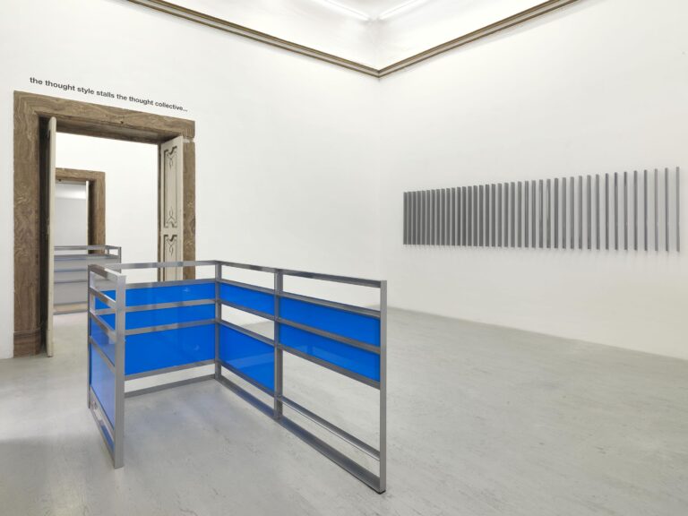 Liam Gillick - Four developments and a thought collective - veduta della mostra, Galleria Alfonso Artiaco, Napoli 2015