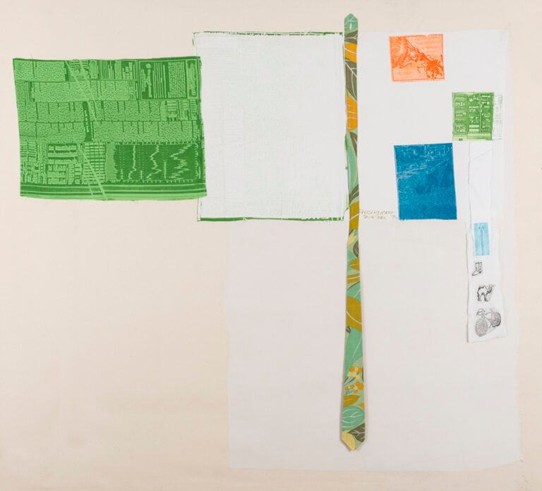Robert Rauschenberg, Airport (Room Service), 1974, Rilievo e intaglio su tessuto con cravatta verde dell’artista applicati su tela, 163x149cm