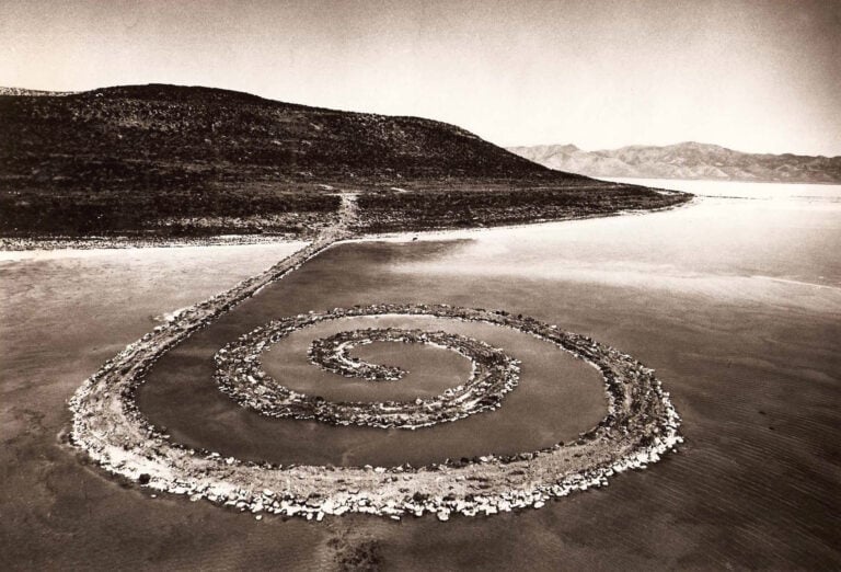 Robert Smithson, Spiral Jetty, 1970 - Gianfranco Gorgoni