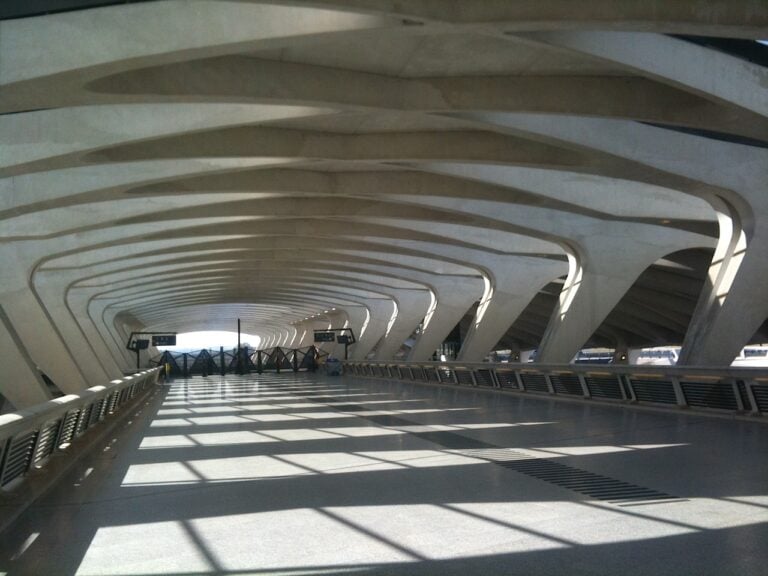 Santiago Calatrava, Aeroporto di Lione - photo Claudia Zanfi