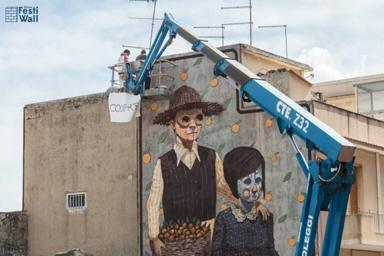 festiwall pixel pancho work in progress FestiWall, un festival di street art a Ragusa. Cinque artisti, cinque muri, una settimana di mobilitazione collettiva. Nel segno della creatività. Tutte le foto