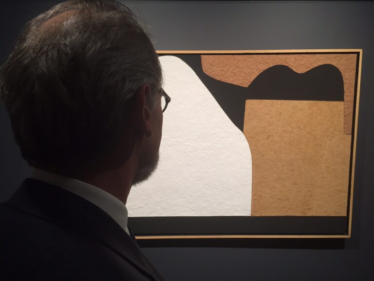 Alberto Burri Mazzoleni Londra 10 A celebrare Burri a Londra ci pensa Mazzoleni. Ecco le immagini dalla preview della retrospettiva di stampo museale nella galleria di Albemarle Street