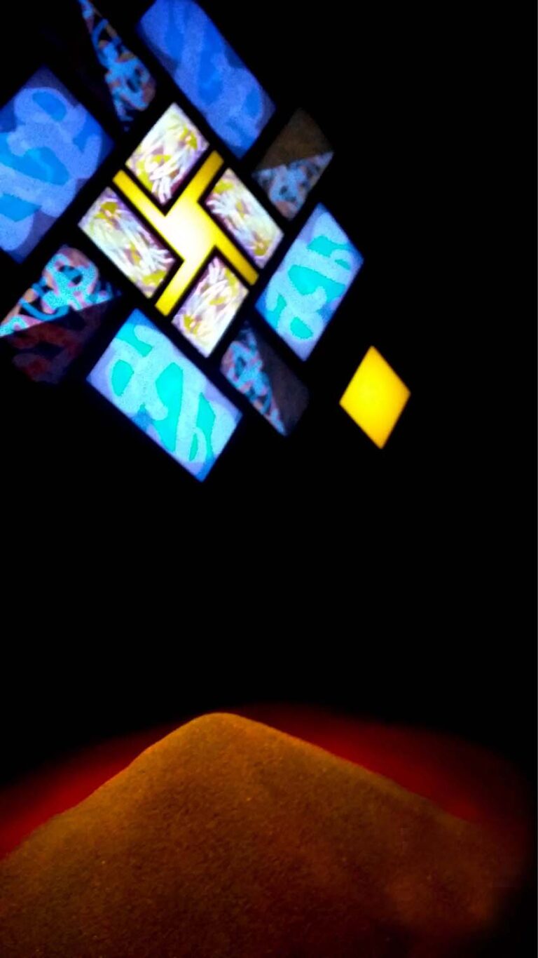 Brian Eno – Light Paintings – veduta della mostra presso il Teatro Margherita, Bari 2015 – photo Massimo Nardi