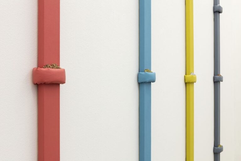 Dianna Molzan – Earthquake weather – veduta della mostra presso la Galleria kaufmann repetto, Milano 2015 - photo Andrea Rossetti