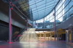 Hans van Heeswijk Architects Ingresso del Van Gogh Museum 2015 Amsterdam. Photo by Jan Kees Steenman Ronald Tilleman 4 Il Van Gogh Museum di Amsterdam ha un nuovo ingresso architettonico di vetro e acciaio. Ecco la fotogallery del monumentale accesso al popolare museo olandese