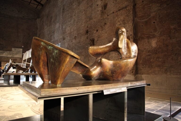 Henry Moore - veduta della mostra presso le Terme di Diocleziano, Roma 2015 - photo Roberto Galasso