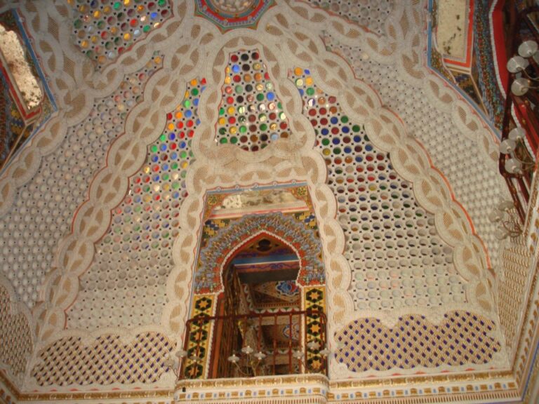 Interni del Castello di Sammezzano 6 Save Sammezzano. All’asta a Firenze il più invisibile ed eclettico dei castelli italiani: ma chiunque può comprarne un pezzetto aderendo all'iniziativa di crowdfunding