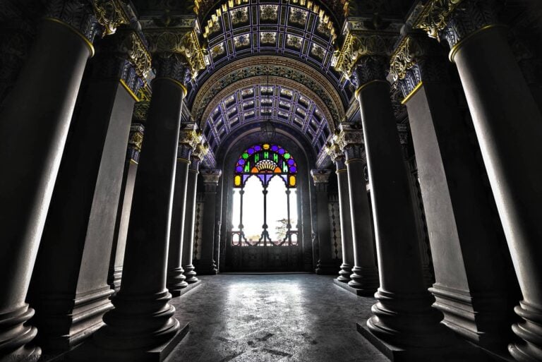 Interni del Castello di Sammezzano foto Krys Mantovani Save Sammezzano. All’asta a Firenze il più invisibile ed eclettico dei castelli italiani: ma chiunque può comprarne un pezzetto aderendo all'iniziativa di crowdfunding