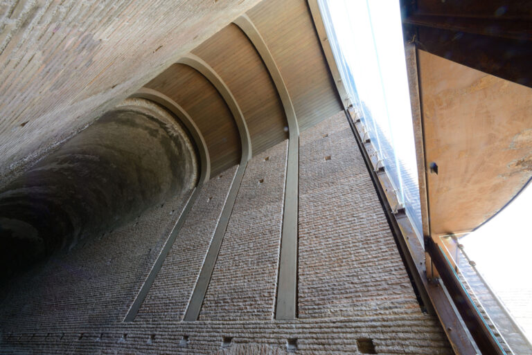 La volta della Rampa completata vista dall’interno Archivio fotografico SS COL Come ai tempi di Domiziano. Riapre al pubblico a Roma la Rampa di accesso alla residenza dell’imperatore, nell'area del Foro Romano: ecco immagini e video