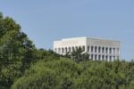 Palazzo della Civiltà Italiana foto Gionata Xerra Immagini del Colosseo quadrato targato Fendi. Al via al Palazzo della Civiltà Italiana all'Eur la mostra che inaugura il nuovo headquarter della maison