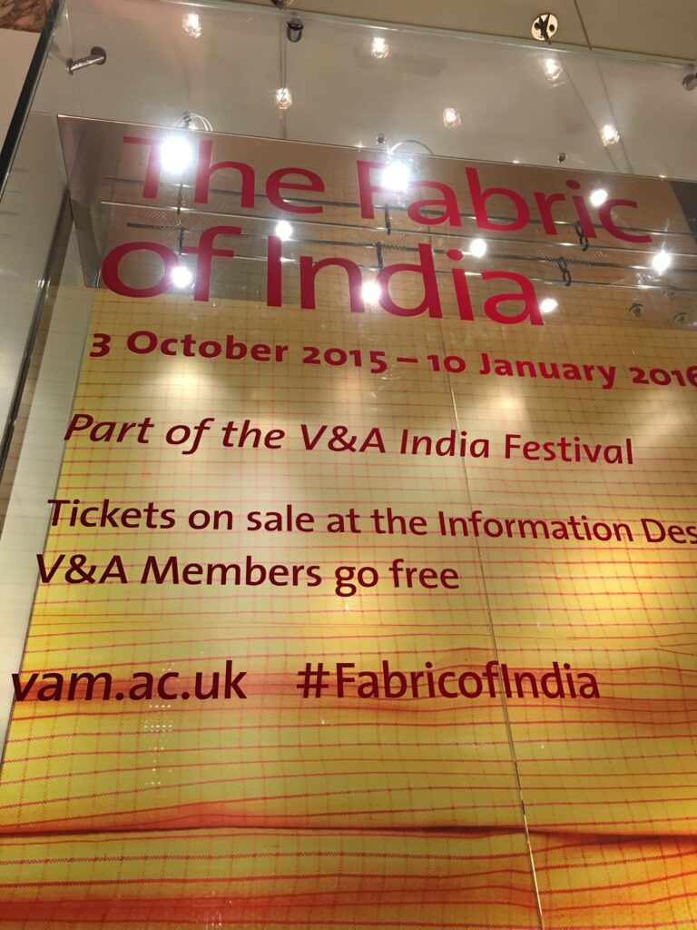 The Fabric of India Victoria and Albert Museum Londra foto Mario Bucolo 2 e1443687998848 Seta, perle, argento, oro. Londra celebra l'India con la prima mostra mai dedicata alla storia dei tessuti del subcontinente: ecco le immagini dal Victoria and Albert Museum